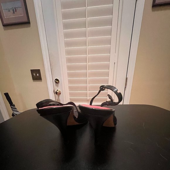 Kate Spade black patent leather slingback shoes size 7.5 - Picture 11 of 12